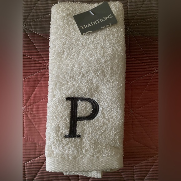 Bath Nwt Set Of Two P Initial White Fingertip Towels For Bathroom